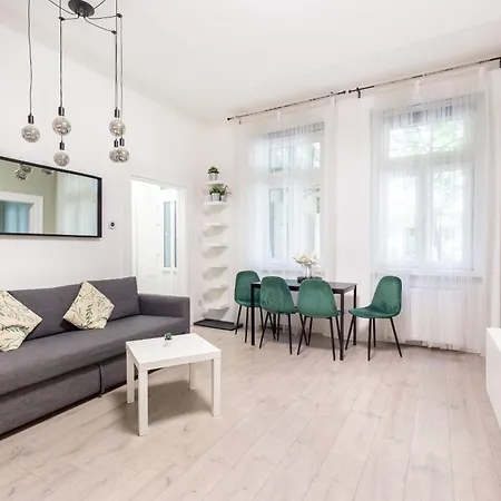 Cs14 Gold Apartament *